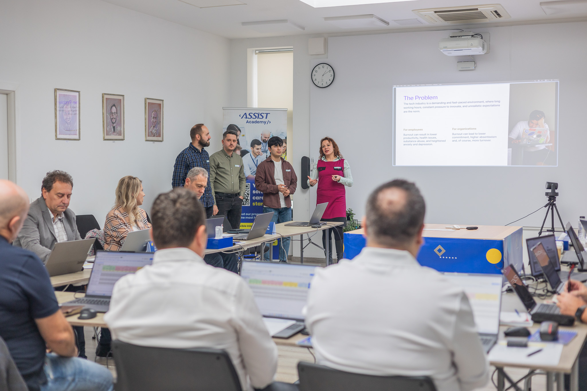 Best_Innovative_Minds_2023_Fostering_Creativity_and_Innovation_through_Collaboration_ASSIST_Software