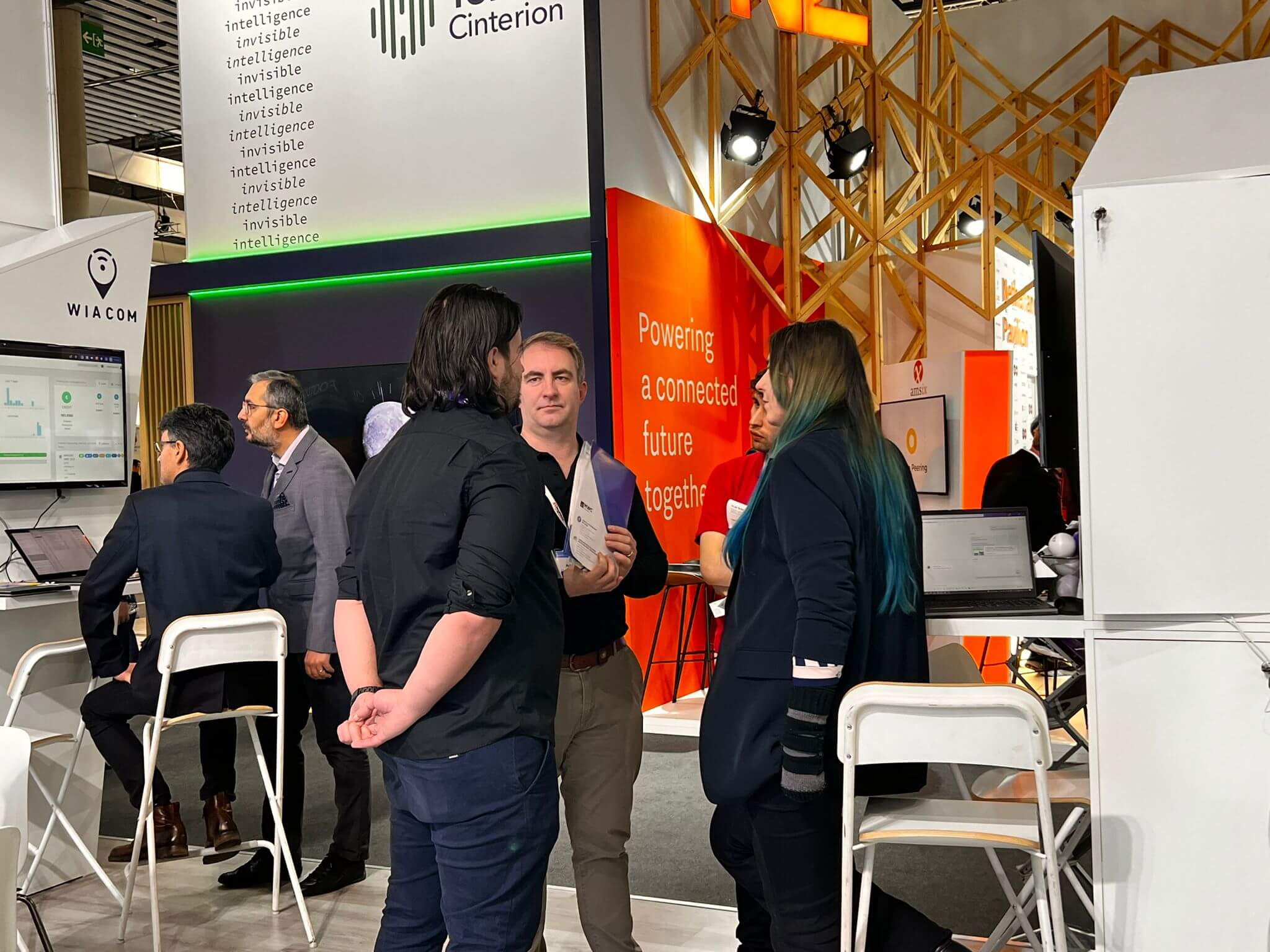 Discussions at MWC