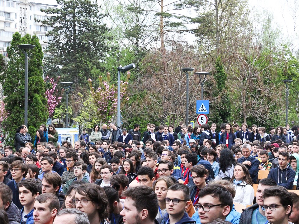 The National Olympiad in Informatics will bring together over 400 high school students and professors from all over the country