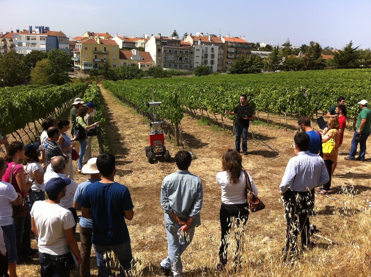 FP7 Project VINBOT Demo-ASSIST Software Romania