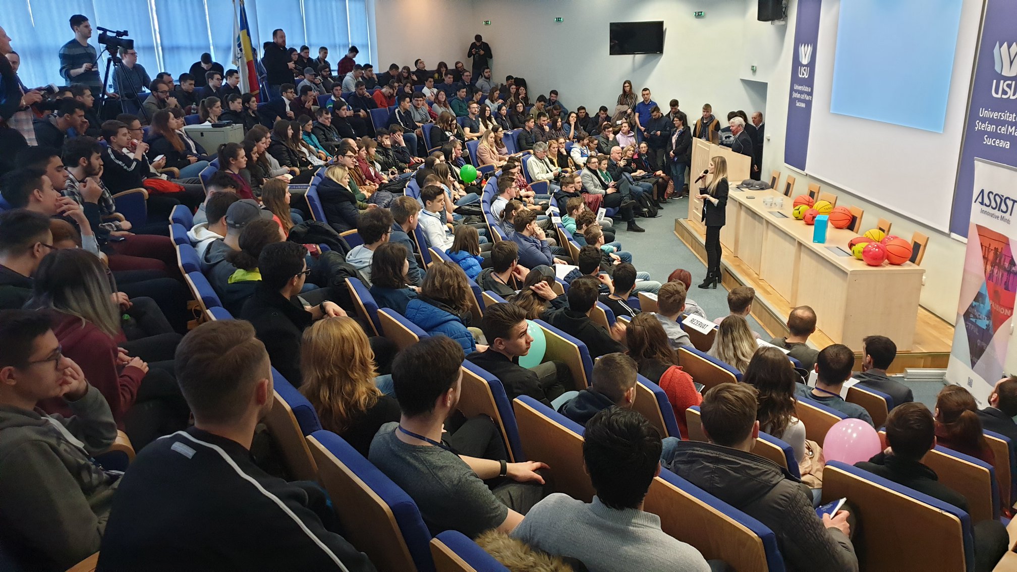 Overview of AI workshop from Open Doors ASSIST 2019 presentations